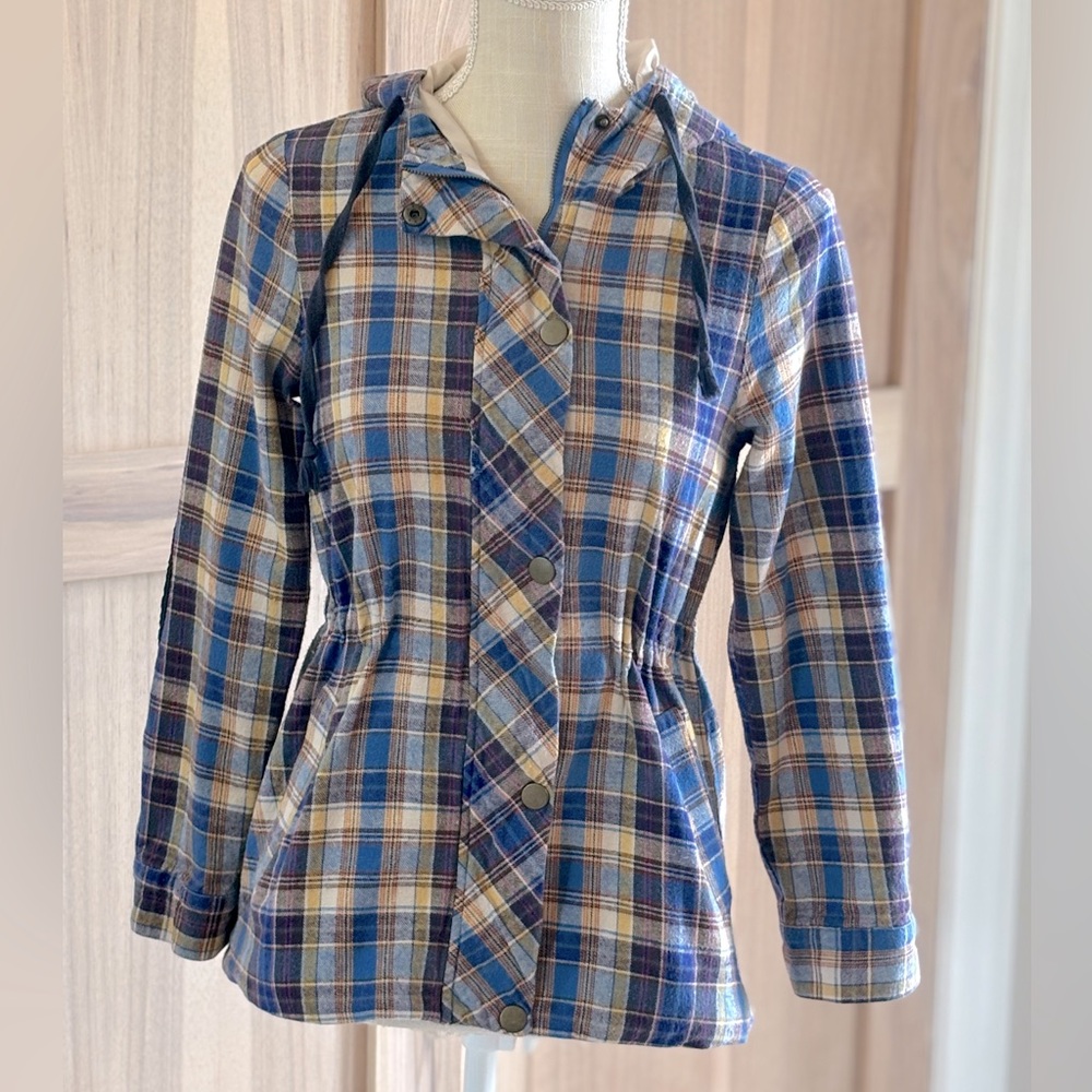 Fervour Plaid Hooded Jacket. Women’s Sz-XS (6) Patch Sleeve | Cinched Waist.